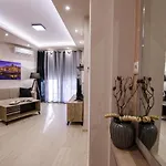 Helena's Two Apartament *