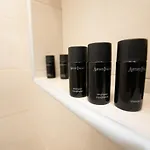 Helena's Two * Wolos