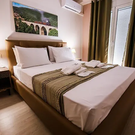 Apartament Helena's Two *